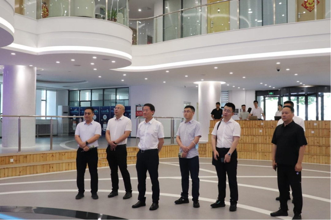 省尊龙凯时集团：“四个导向” 推动调查研究提质增效